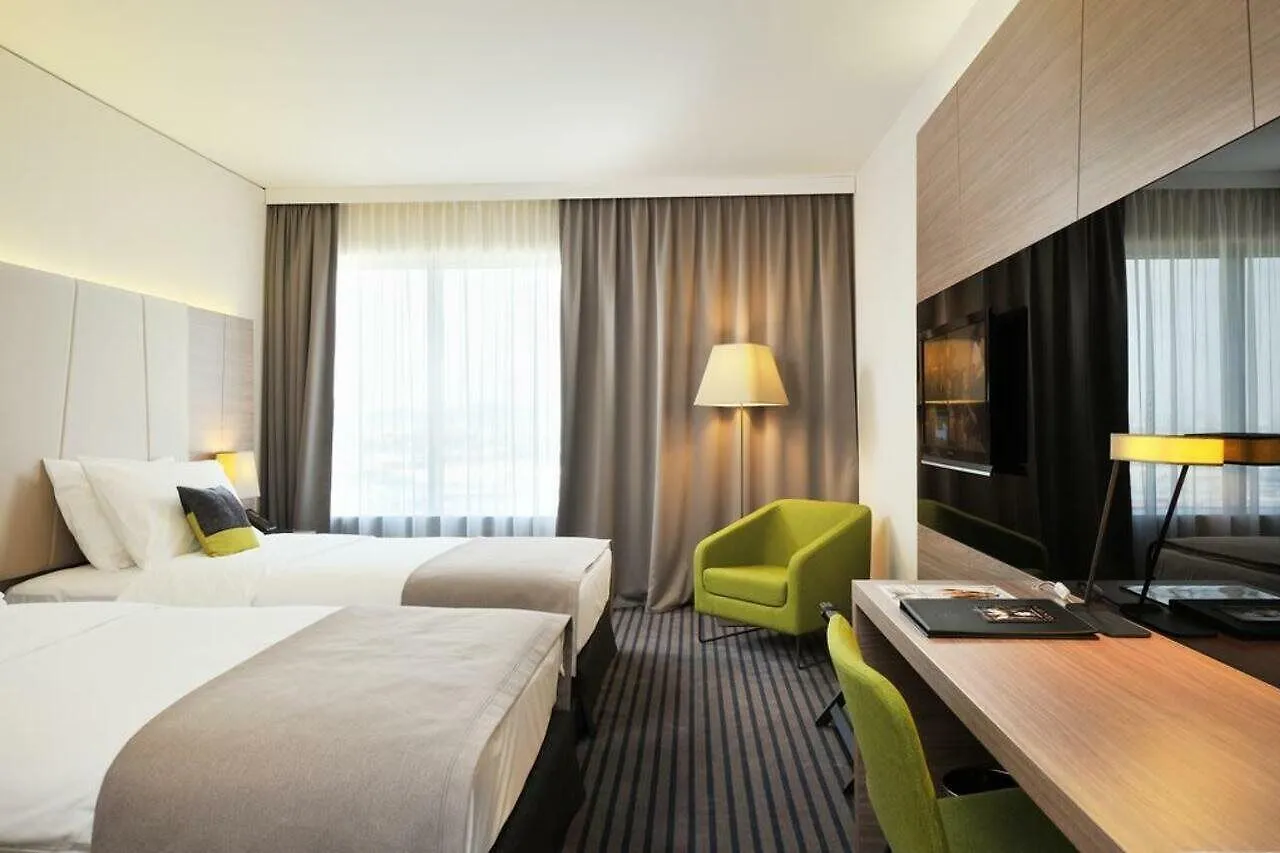 Radisson Blu Plaza Hotel Ljubljana 4*,